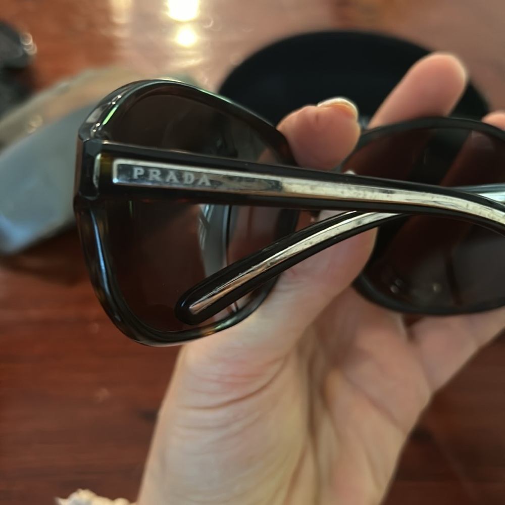 Authentic Prada Large Round Large Oval Sunglasses - image 5